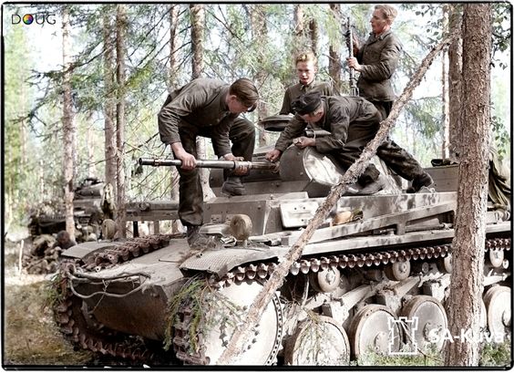 Panzer II et son équipage (27 juin 1941)