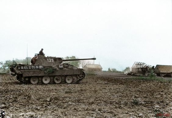 Panther en mouvement (21 juin 1944)