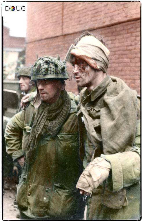 Soldat anglais blessé à la tête (20 septembre 1944)